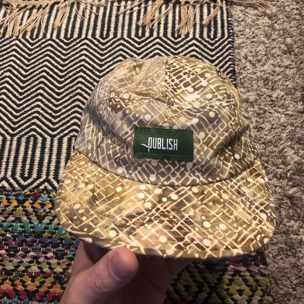 Publish 5 panel style hat